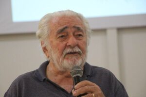 Professor Iveraldo Lucena-conde