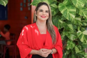 Karla Pimentel - Prefeita do Conde