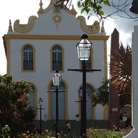 Igreja Nossa Senhora do Rosário dos Pretos: Construída por escravos no século XVII.